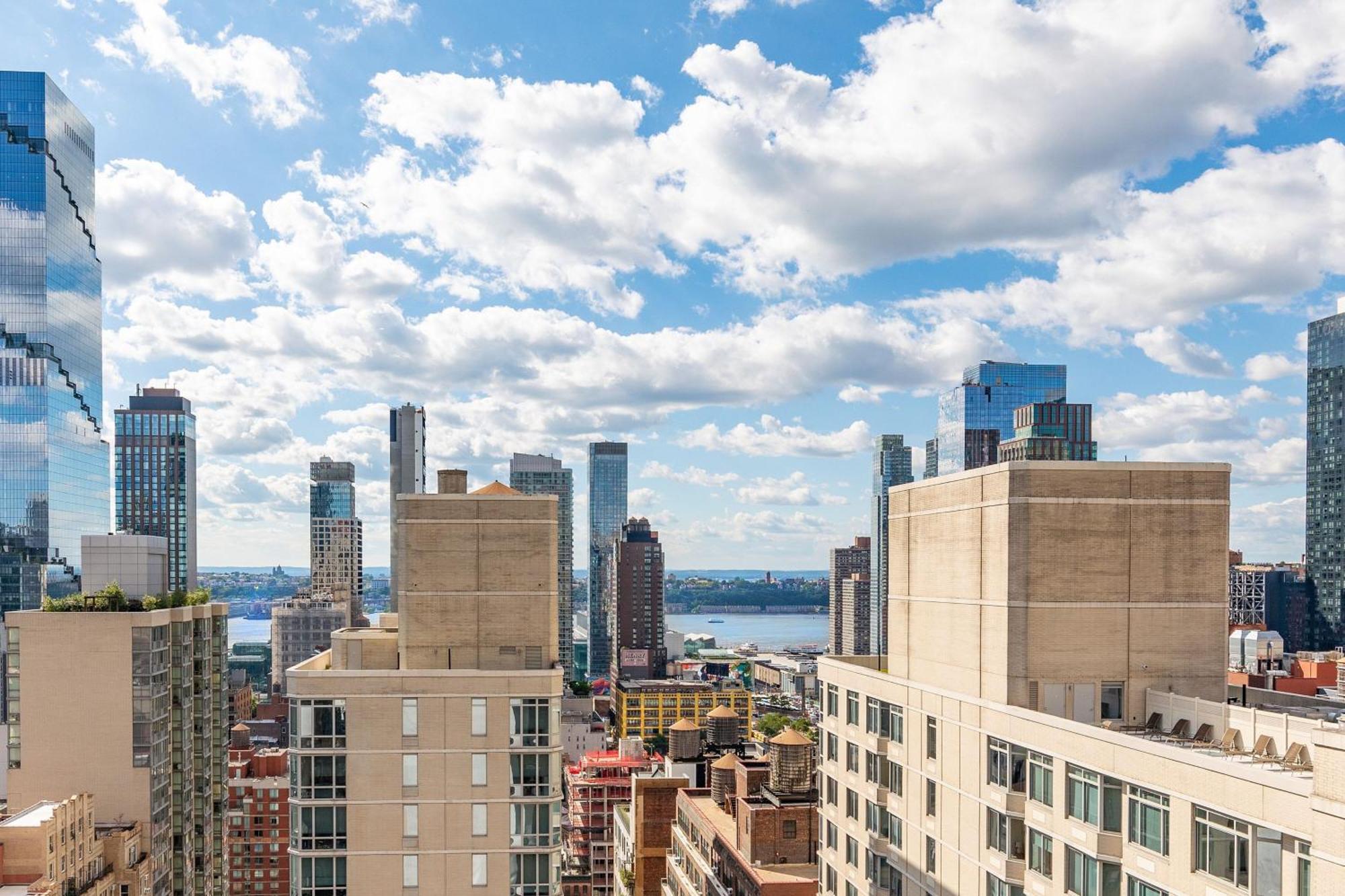 Courtyard By Marriott Times Square West Hotel New York Luaran gambar